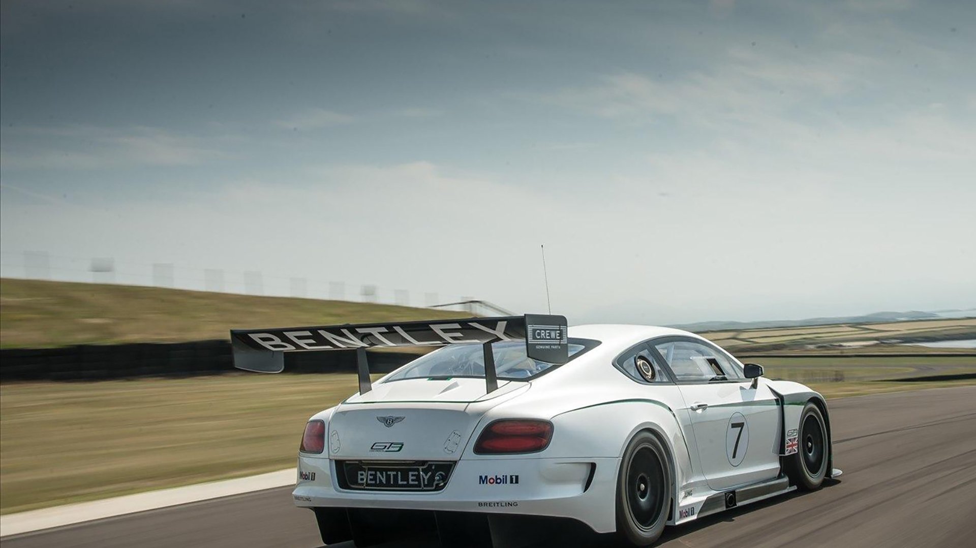 绝境狂舞!玻利维亚高原雄鹰欧冠末节奇迹,逆风撕裂摩纳哥海岸线